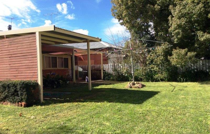 393 North St, Albury, NSW 2640