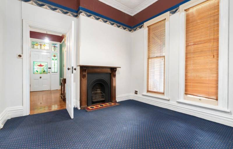 379 Rau St, East Albury, NSW 2640