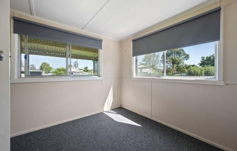 65 Balfour St, Culcairn, NSW 2660