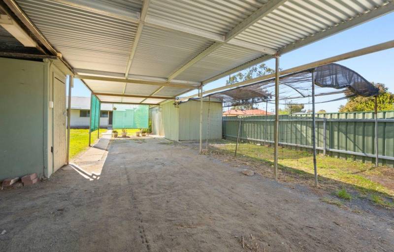 65 Balfour St, Culcairn, NSW 2660